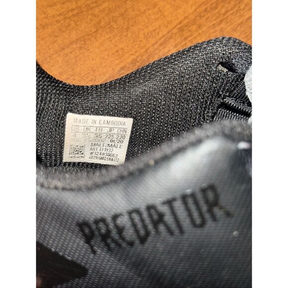 Adidas Predator Youth Soccer Cleats-Size 4-Black-SGC 753002 EUC - Picture 4 of 6